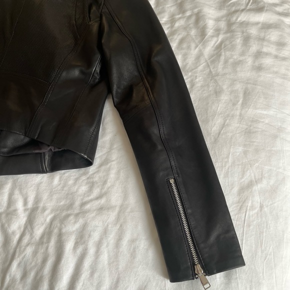 Daria leather jacket - Picture 6 of 16